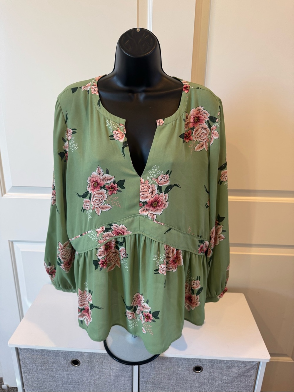 LOFT Green Floral Peasant Top with Pink Roses